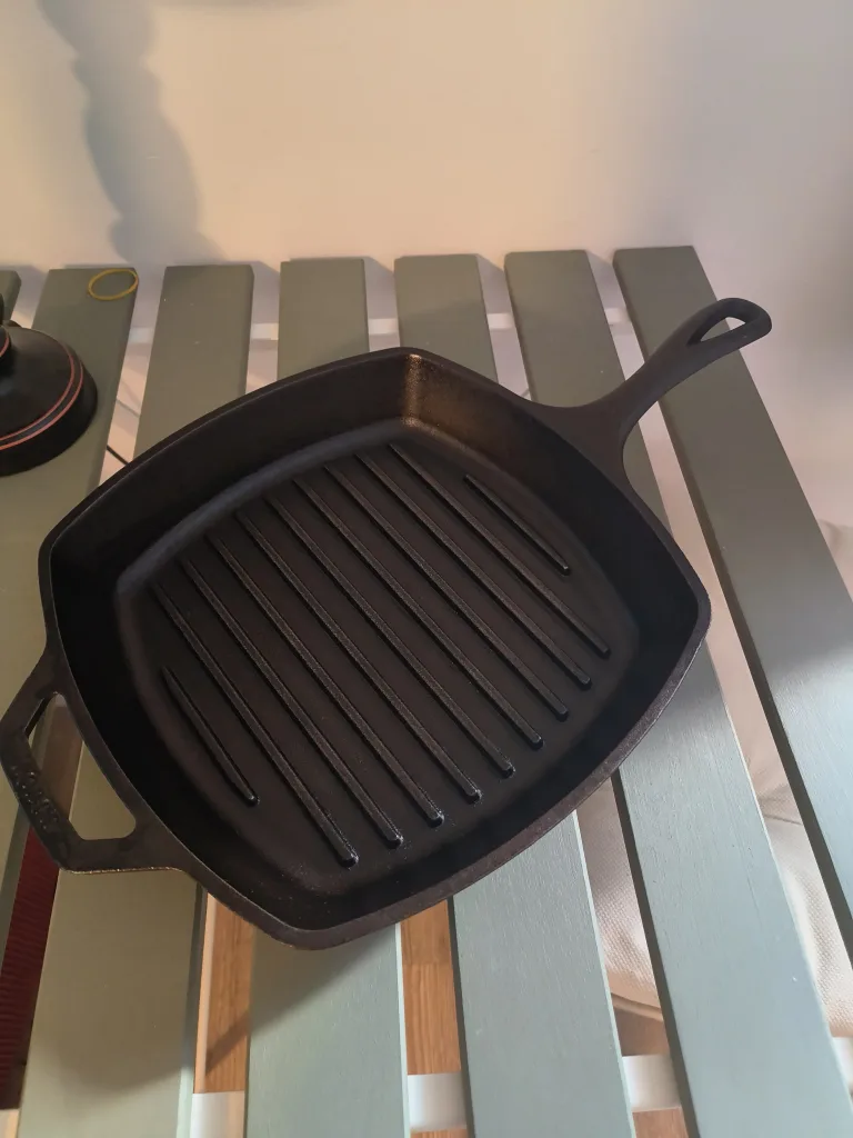Lodge Cast Iron Grill Pan thumbnail