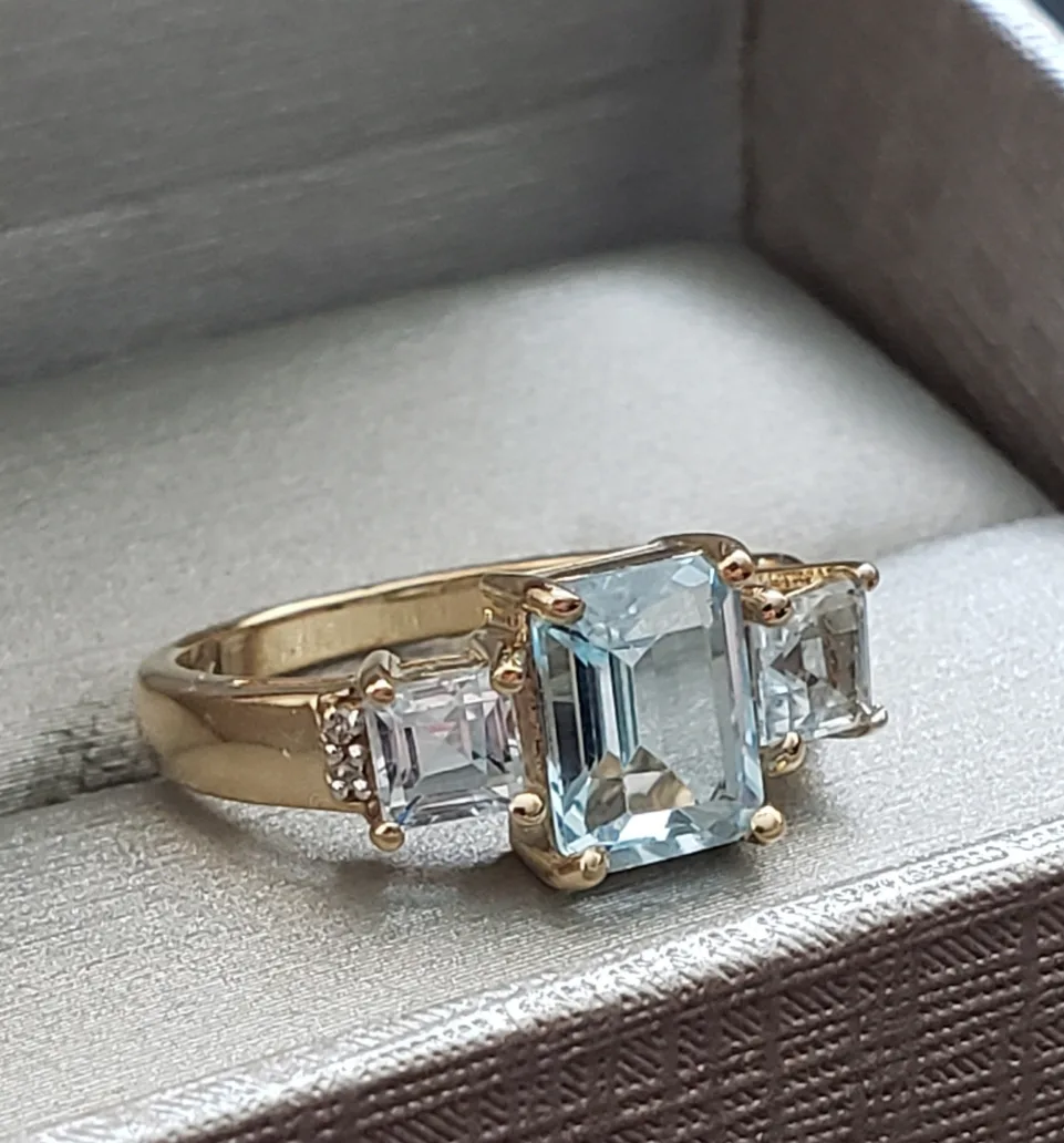 10k Gold ring People's  jewelry Aquamarine Diamonds sale $299 image indicator(2)