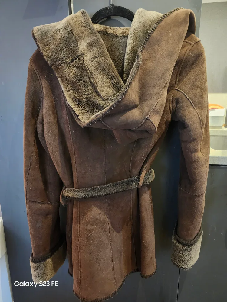 Sheepskin/Shearling Jacket image indicator(3)