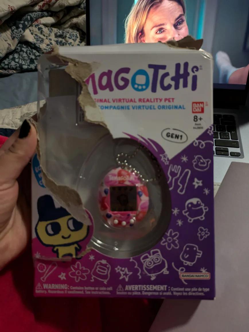 MaGoTchi Gen 1 Virtual Reality Pet thumbnail