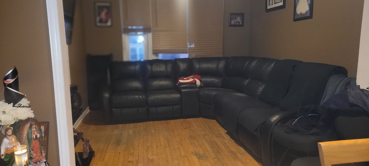 7 pcs Black pLeather Sectional Sofa