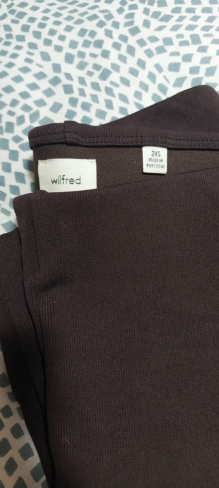 Wilfred Ribbed Flare Pants image indicator(3)
