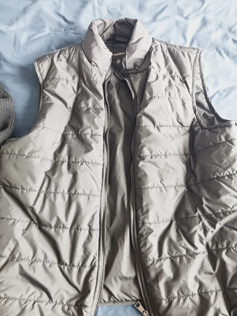 🇨🇦👉 Awesome Le Chateau Men's Cardigan and Vest Set image indicator(4)