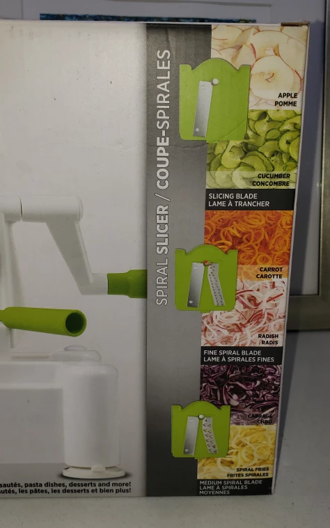 Starfrit spiralizer vegetable noodle maker - photo 2