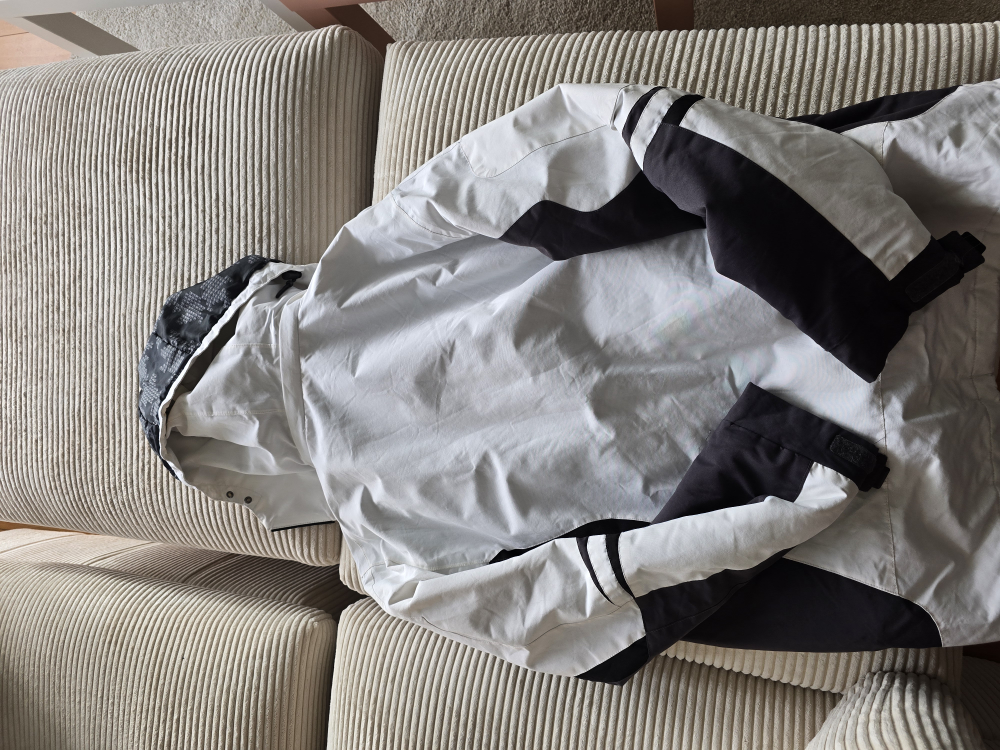 White and Black Ski Jacket - photo 2