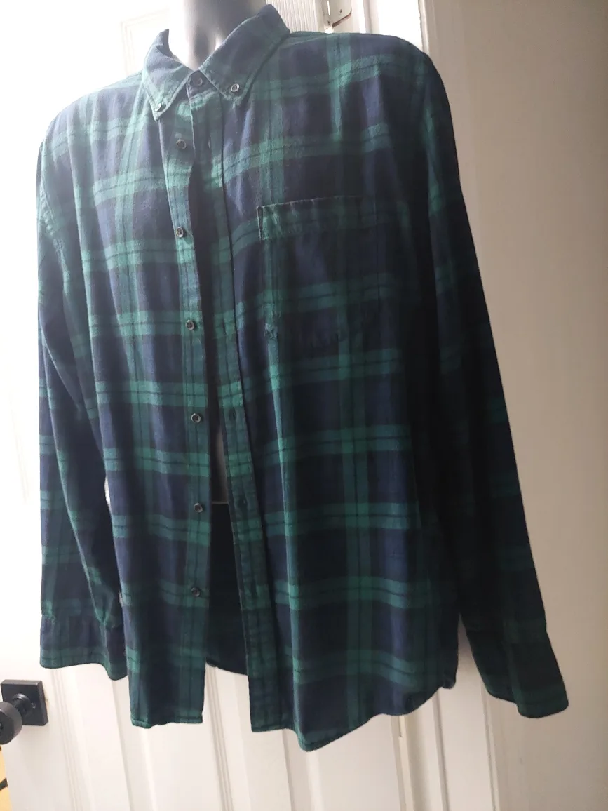 UNIQLO Green and Blue Plaid Button Up Shirt image indicator(2)