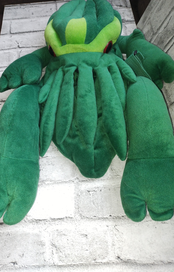 RARE 2ft tall Cthulhu backpack by toy vault - photo 2