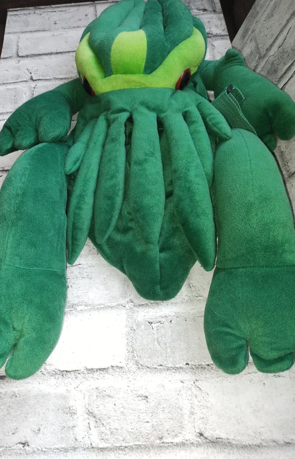 RARE 2ft tall Cthulhu backpack by toy vault image indicator(2)