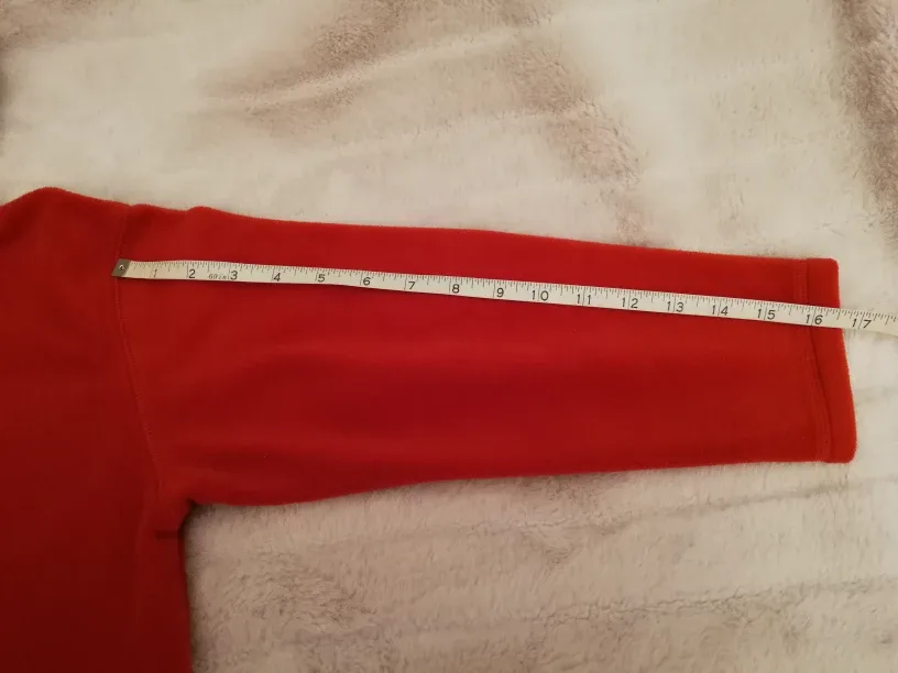 New fleece sweater kid size 6-8 image indicator(4)