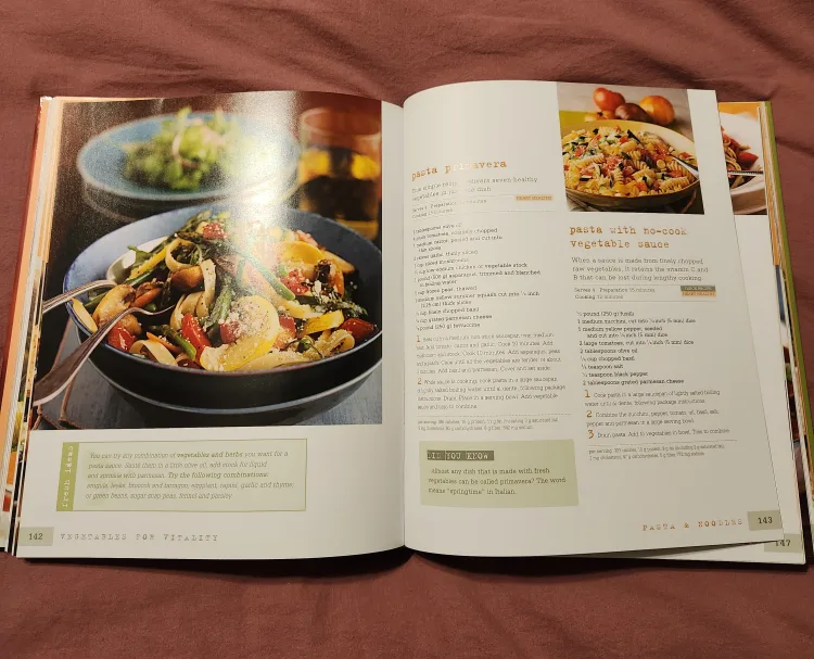 Reader's Digest: Vegetables for Vitality Cookbook image indicator(3)