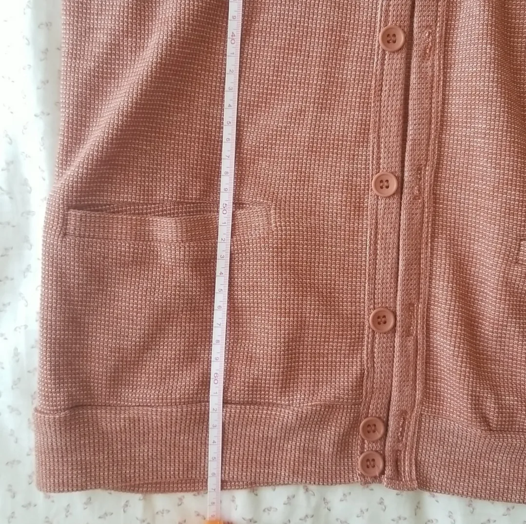 Pink Textured V neck Cardigan image indicator(4)