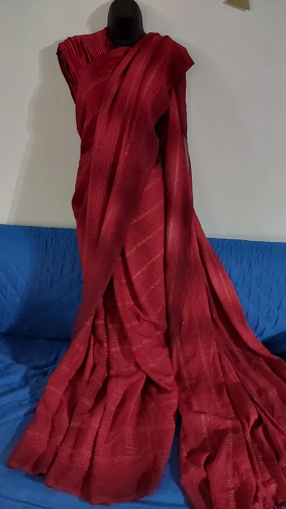 BNIB Ready to wear pre pleated attached lining sarees image indicator(8)