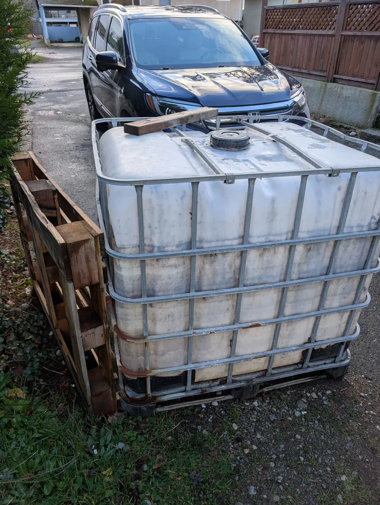 Large Plastic Tote image indicator(2)