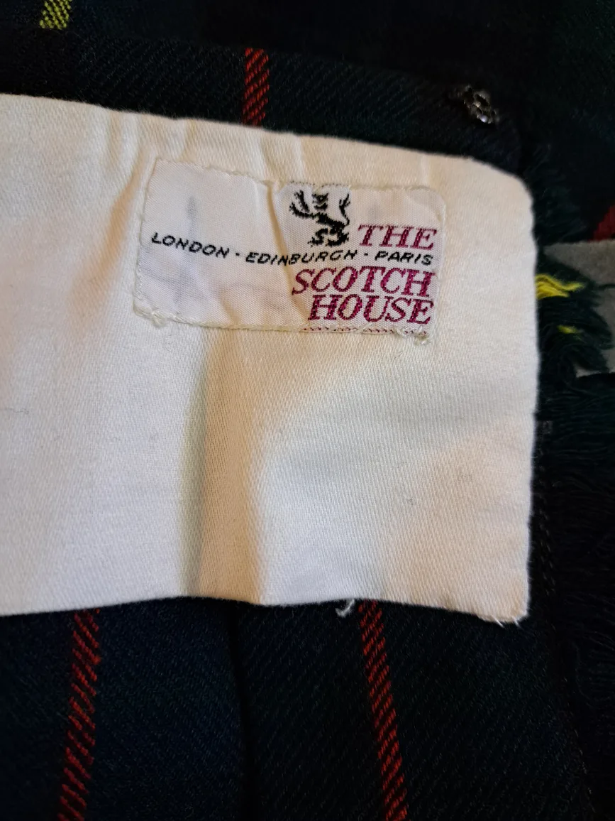 The Scotch House Kilt image indicator(2)