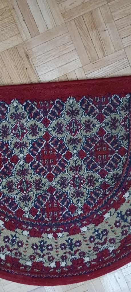 Red and Beige Half-Round Rug persian $20 image indicator(2)