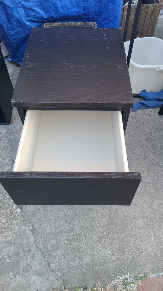 IKEA Nightstand - photo 3