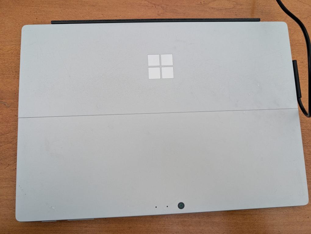 Microsoft Surface Pro 1796 - photo 3