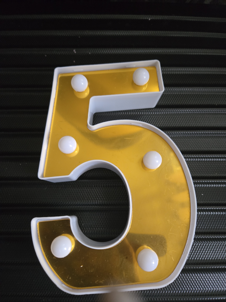 Party Decoration Light Up Numbers 5 & 6 - photo 5