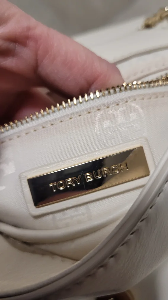 Tory Burch White Quilted Chain Bag image indicator(7)