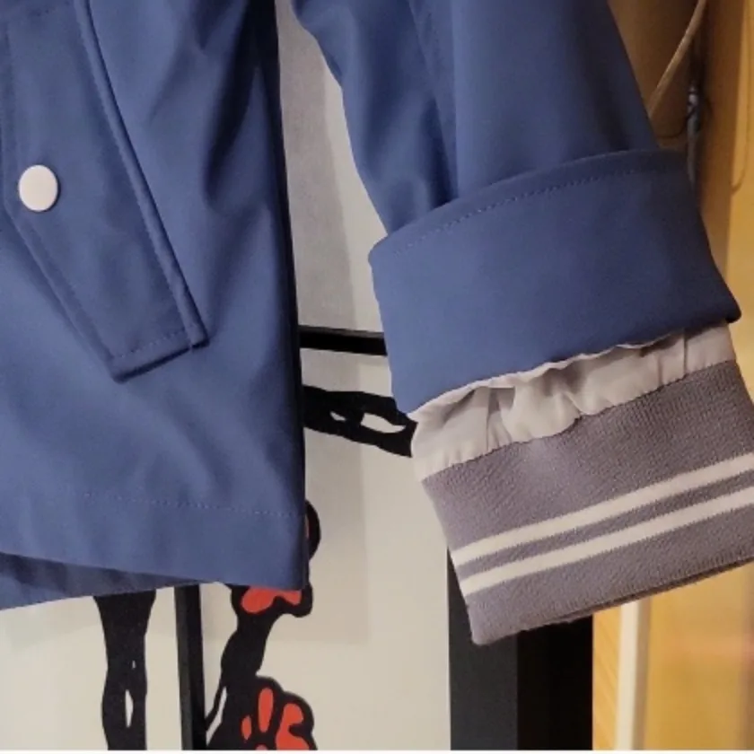 M&S Kids Blue Jacket size 5-6 image indicator(3)