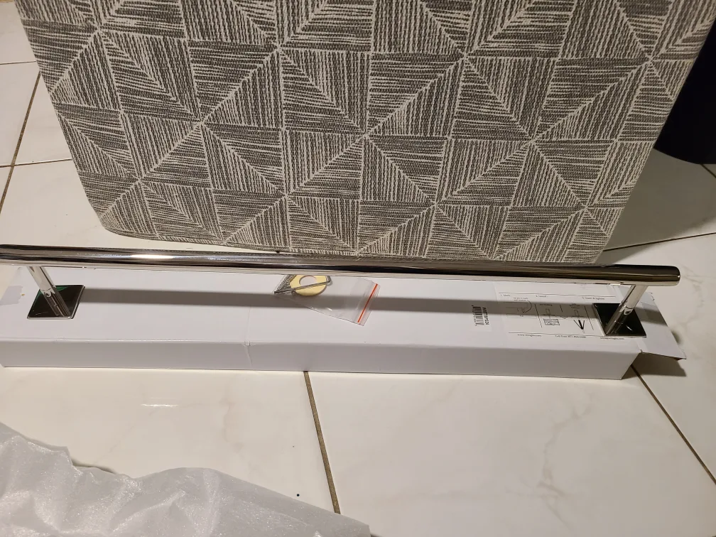 wingits chrome towel bar bnib image indicator(2)