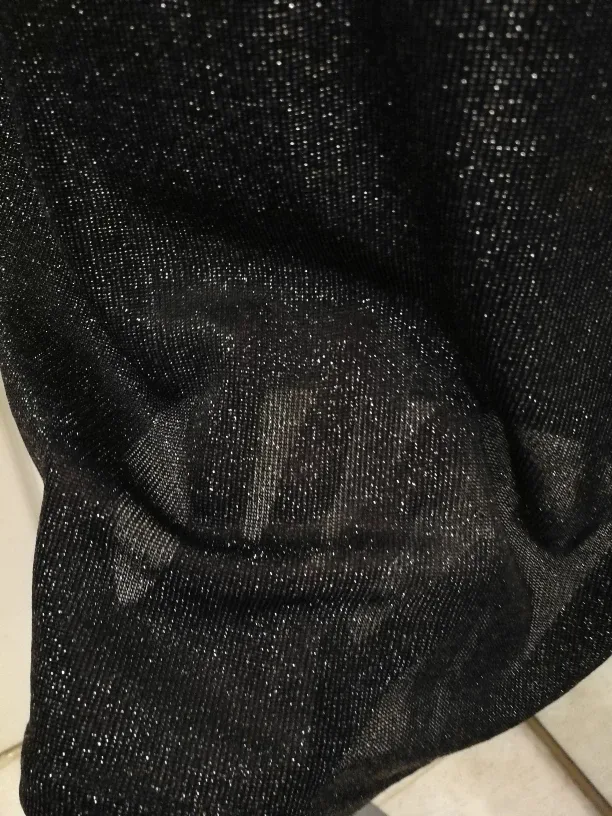 New black shimmer dress size S image indicator(2)