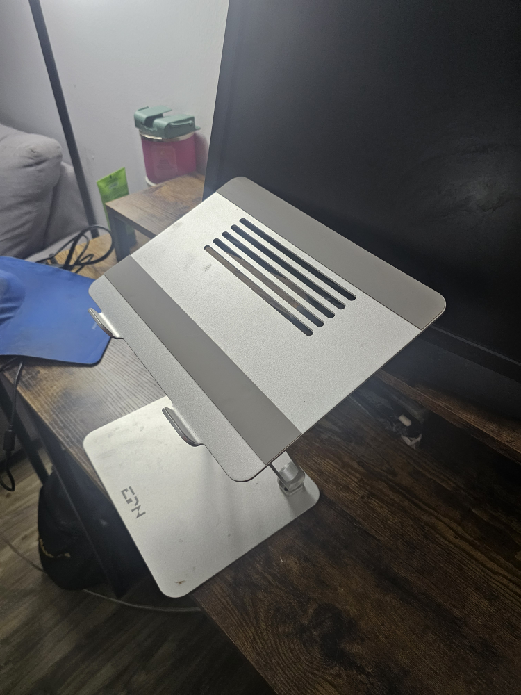 Laptop Stand - photo 2