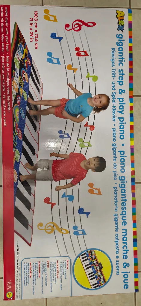 Giant Step and Play Piano Mat. Ages 3+, # thrifty picks image indicator(2)