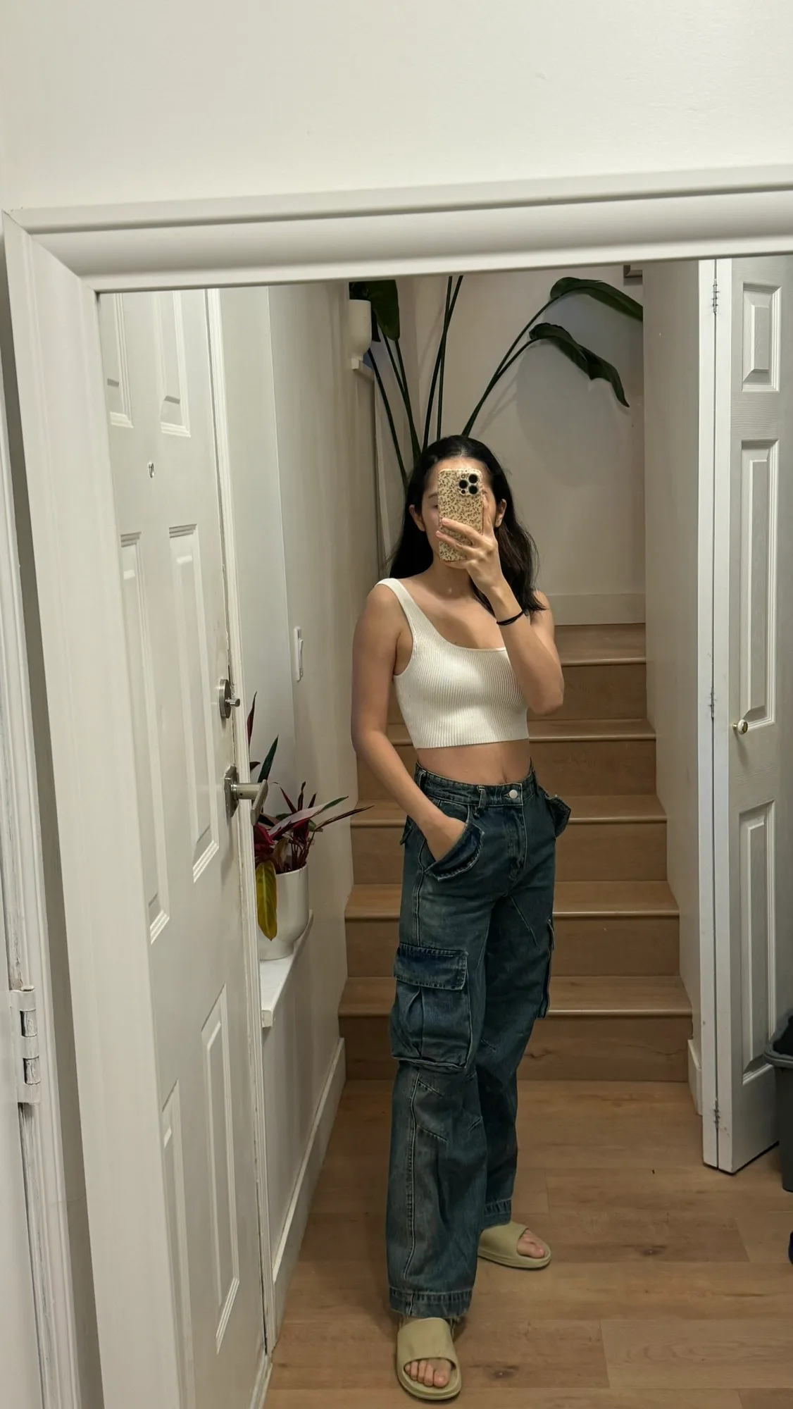 New! Denim pockets straight-leg jeans image indicator(2)