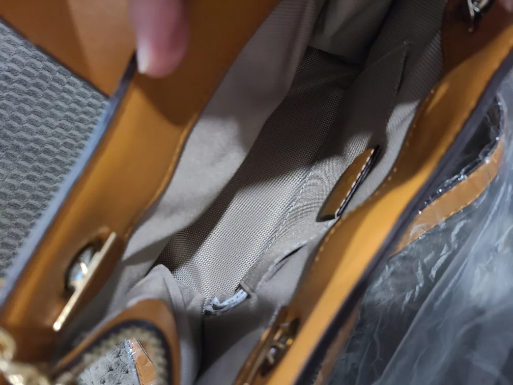 GG Pattern Chain Strap Handbag image indicator(4)