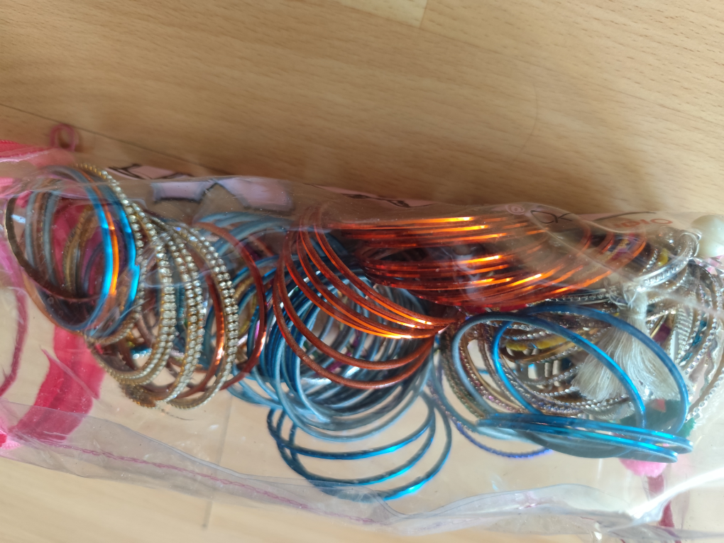 Set of Bangles all in bag - photo 2