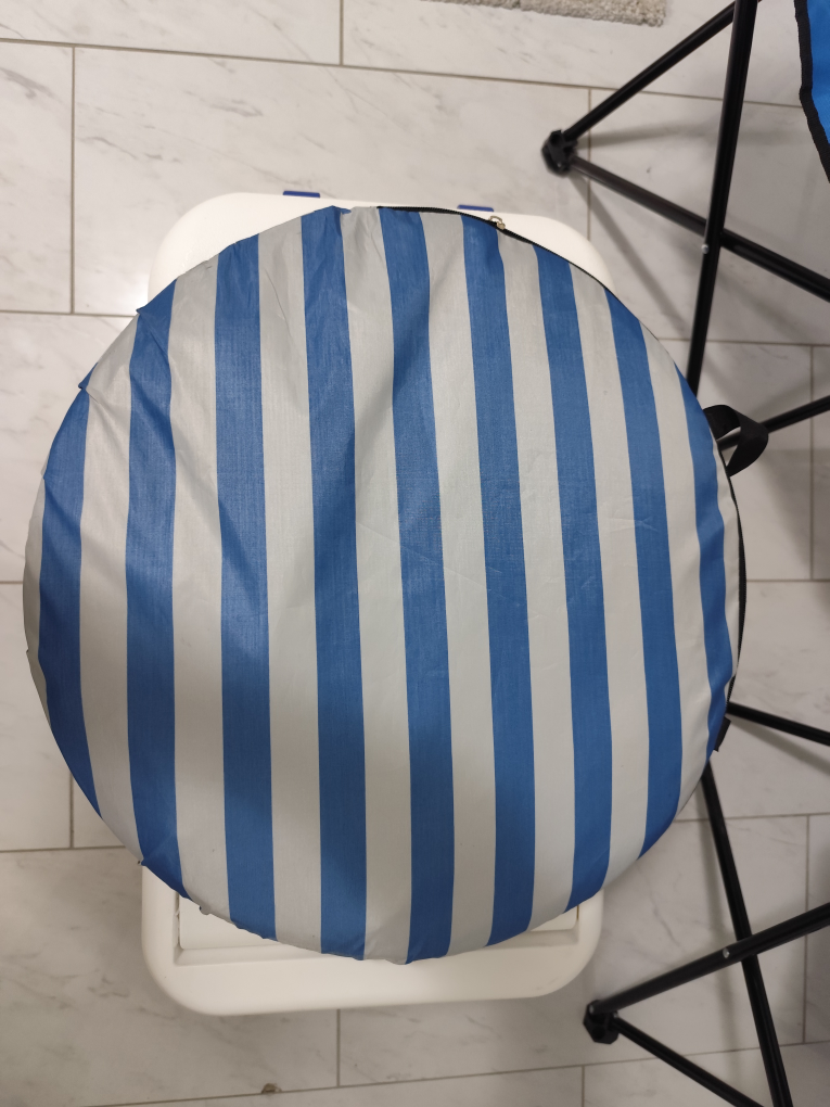 Igloo Cooler, Two Folding Chairs, and beach tent - photo 3