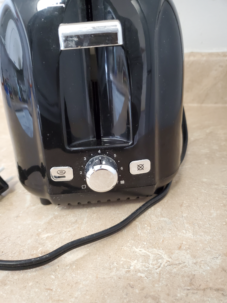 MOVING SALE - Sunbeam 2 Slice Toaster - photo 4