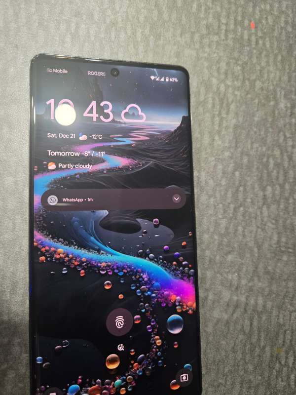 Google Pixel 7 Pro with Original Box & Accessories - photo 3