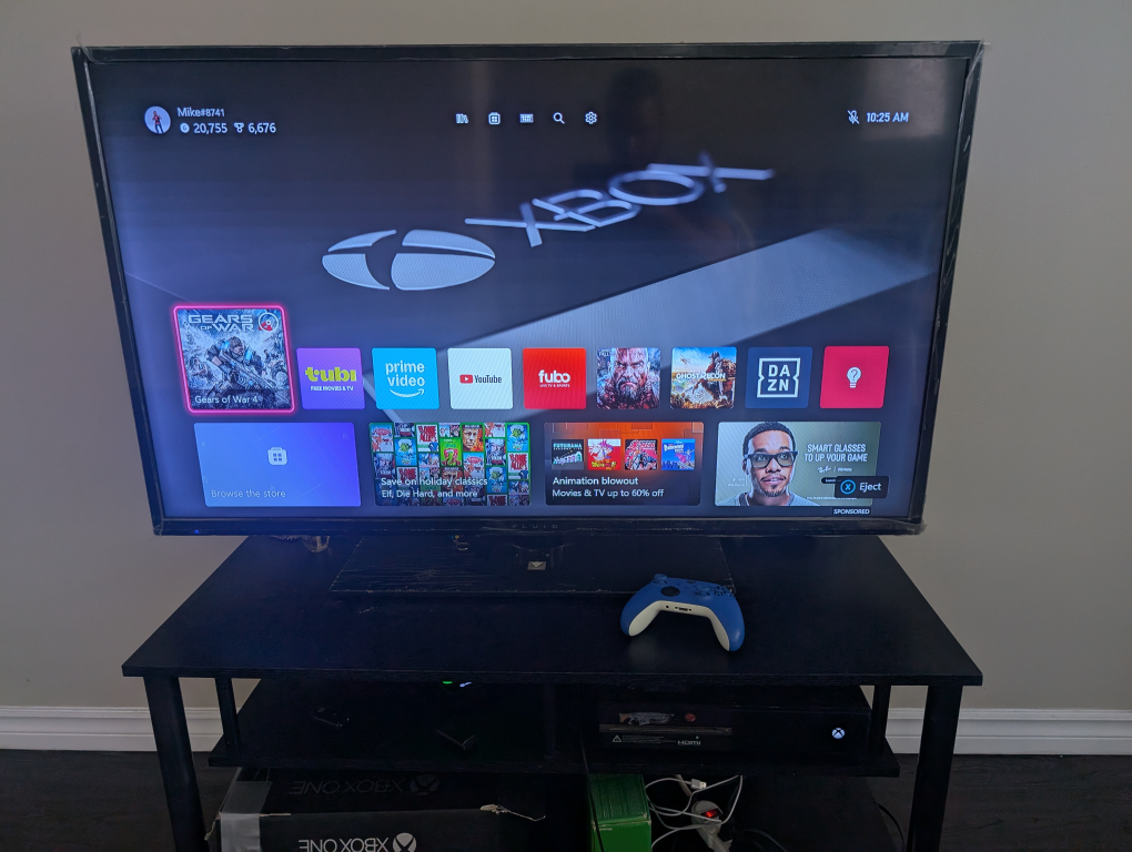 Xbox One Console + Kinect sensor + TV