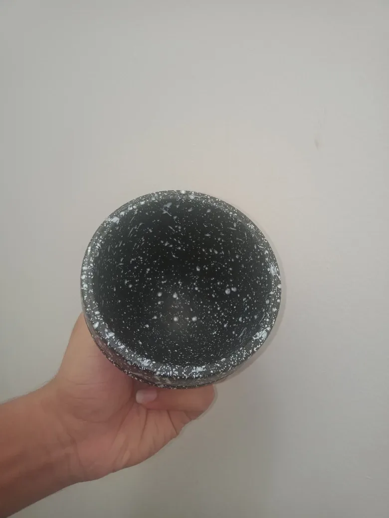 # freecycle Black and White Mortar and Pestle image indicator(3)