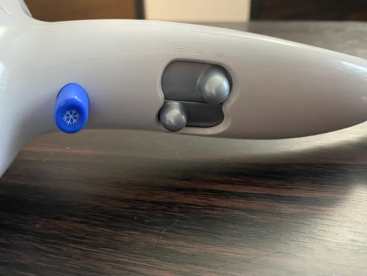 CONAIR Hair Dryer Pro Shine Ionic Chrome image indicator(4)