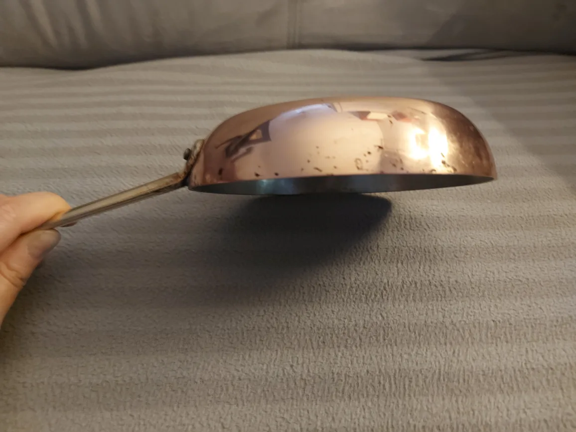 Vintage Copper Pan image indicator(3)