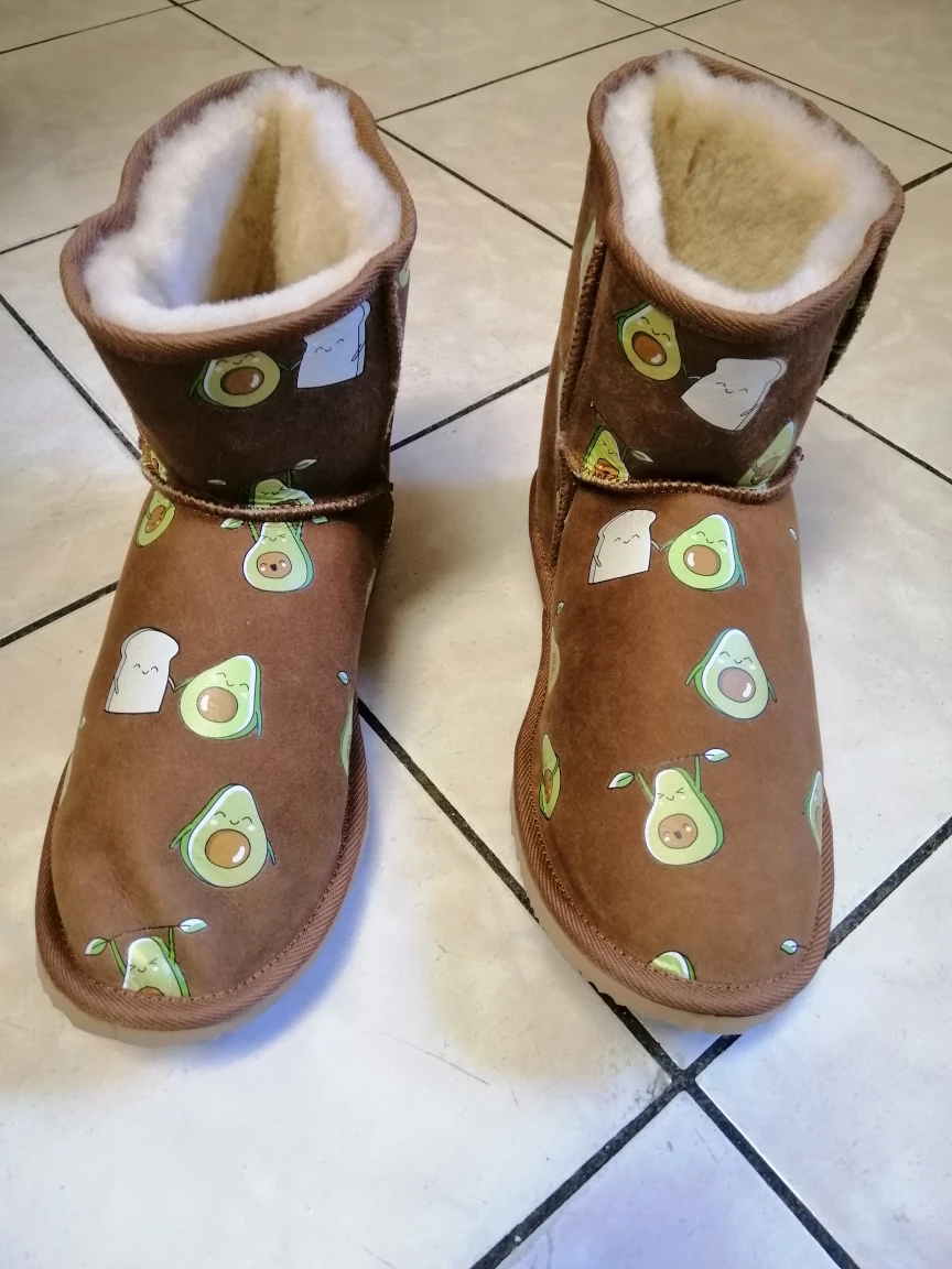 The Oodie Avocado Boots Size 11