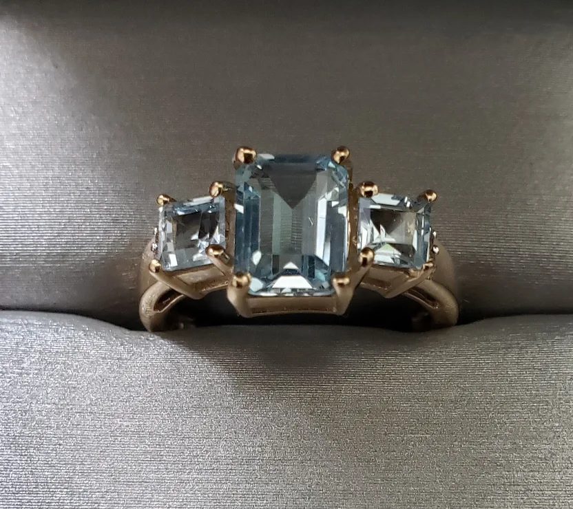 10k Gold ring People's  jewelry Aquamarine Diamonds sale $299 thumbnail