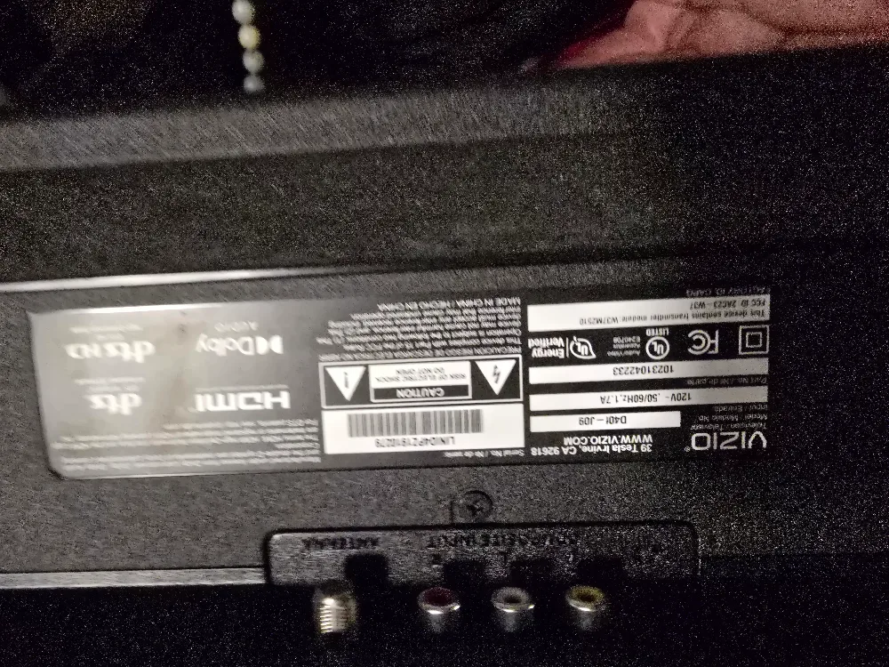 Vizio D40F-J09 40 inch TV image indicator(5)