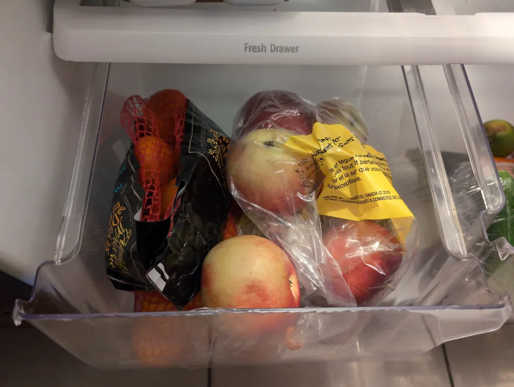 Frigidaire Refrigerator image indicator(8)