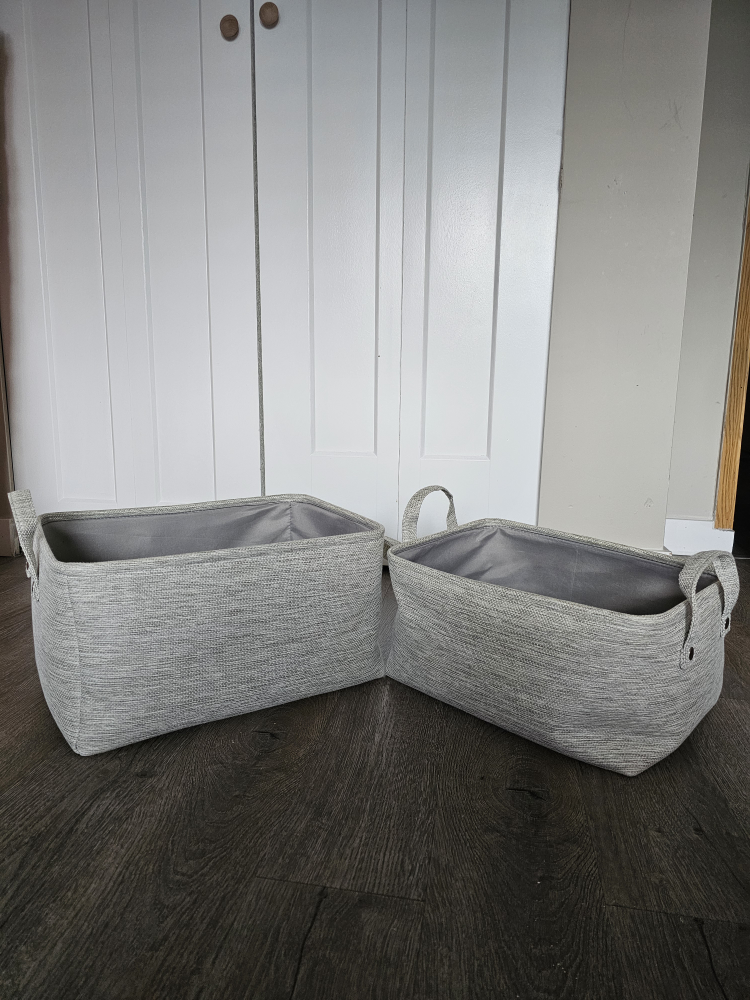 Set of 2 storage bins
