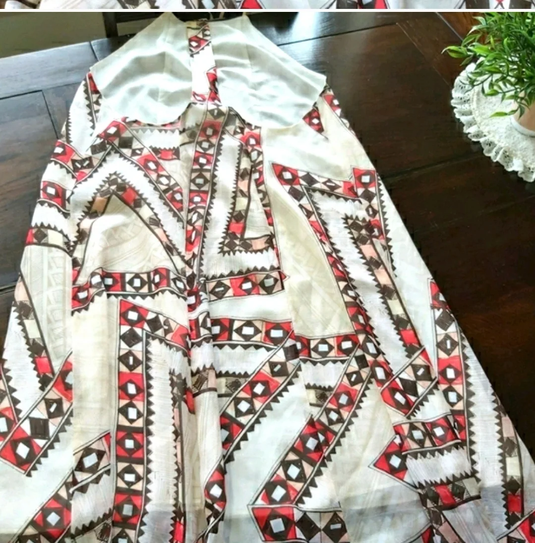 White, Red, and Black Geometric Print Halter Dress image indicator(2)