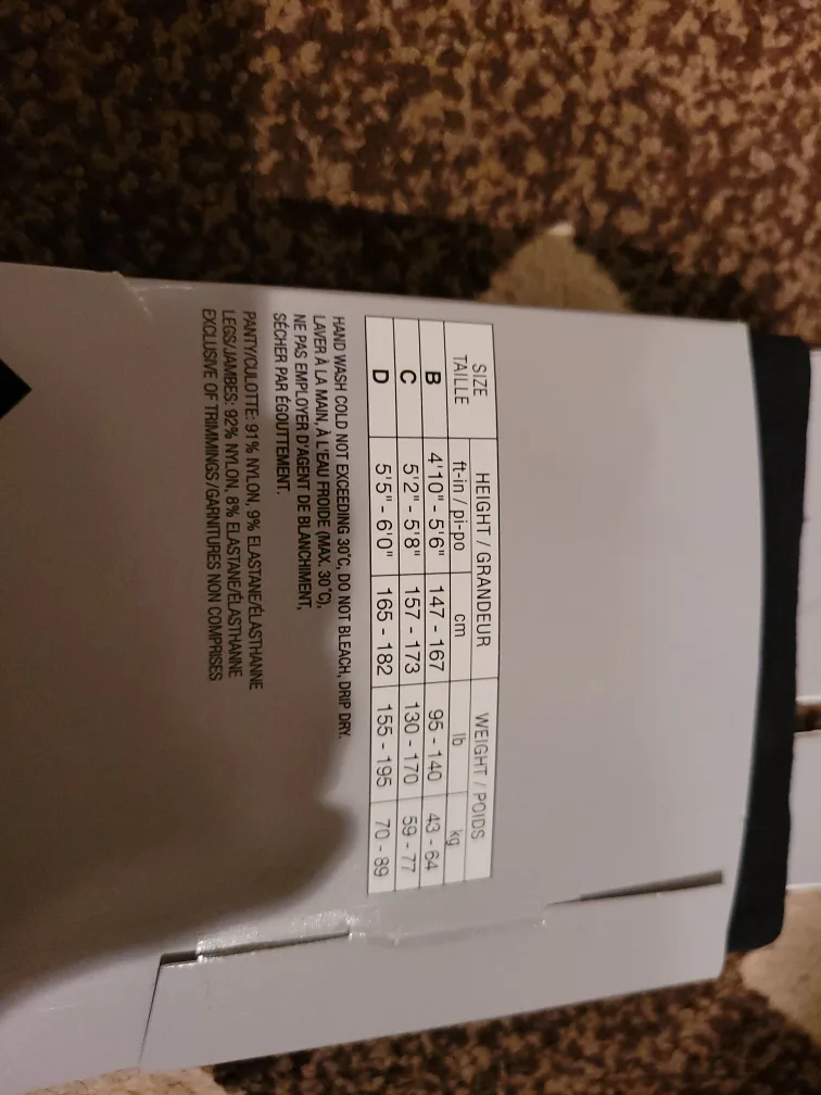 Silks Blackout Tights Size D # thriftyfinds image indicator(2)