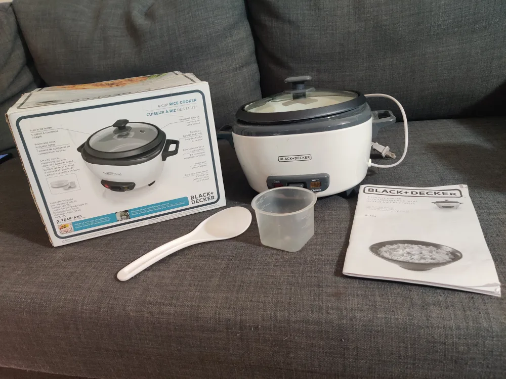 Black and Decker 5-Cup Rice Cooker thumbnail