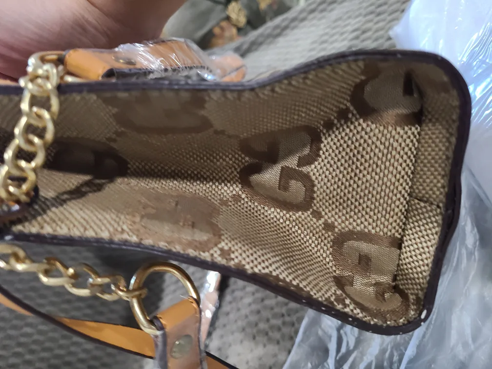 GG Pattern Chain Strap Handbag image indicator(2)