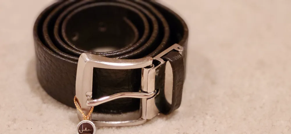 Julia Design Dark Brown belt #ThriftyPicks image indicator(2)