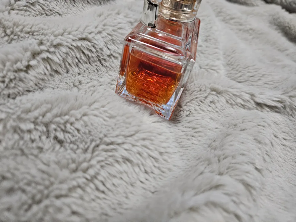 Miss Dior Eau de Parfum image indicator(2)