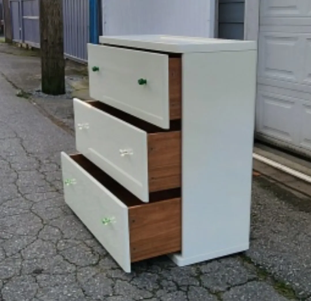 Ikea 3 Drawer chest of dresser image indicator(5)